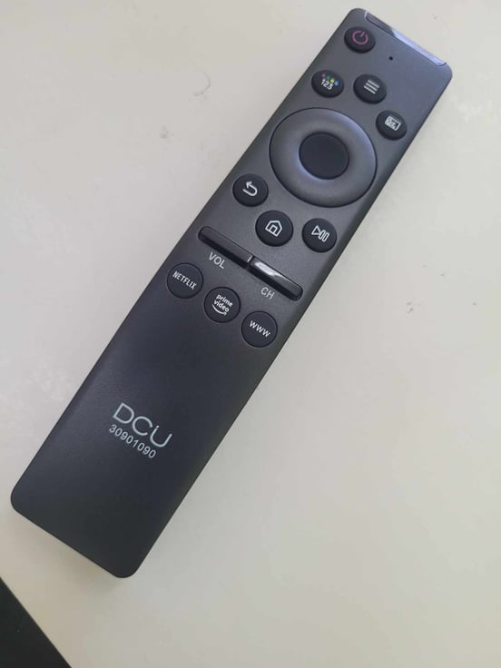 DCU TECNOLOGIC Universal-Fernbedienung Für LG TVs – Mit Netflix & Prime Video Taste, Schwarz, 8 M Reichweite