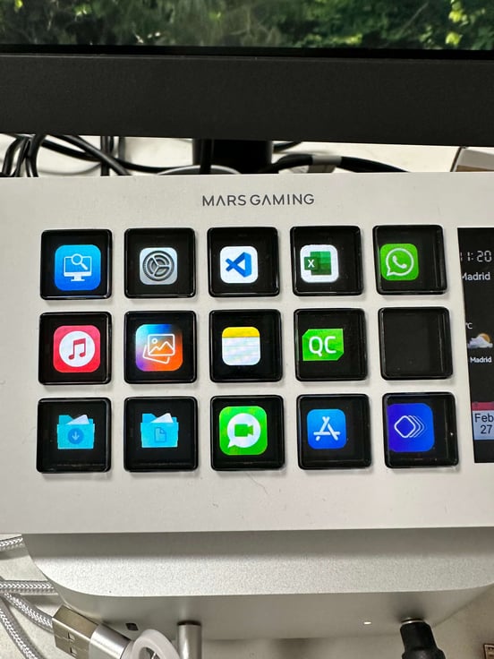 697661_7