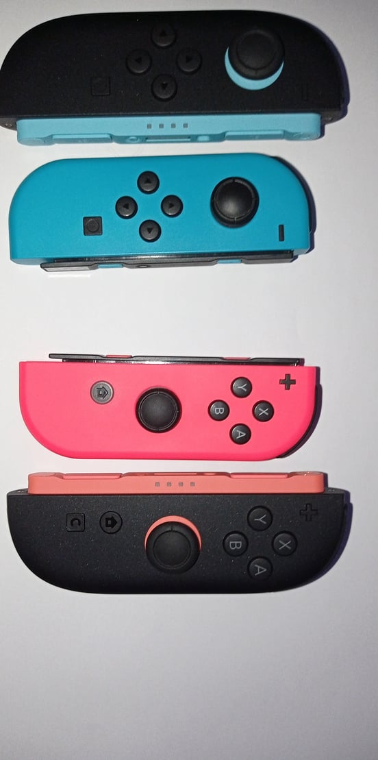 Nintendo Switch 2 7,9 Zoll FullHD HDR 120 Hz 256 GB magnetischer